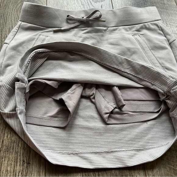 Athleta Striped Modern Metro Midtown Tennis Golf Outdoors Skort Size XX-Small - Picture 5 of 11